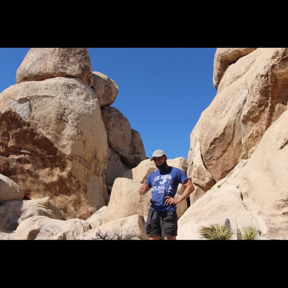 Meet your Posher, Cristian - Picture 2 of 4